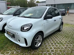 Karosserie in ice white (metal Gebraucht 2021 Smart ForFour Electric Drive Limousine | 9.500 € (Fairer Preis)