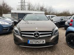Grau Gebraucht 2013 Mercedes A180 Limousine | 9.499 € (Guter Preis)