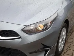 Silber Neu 2025 Kia Ceed Limousine | 24.590 € (Guter Preis)