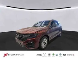 Malbec red metallic Gebraucht 2022 VW Touareg R-line SUV | 55.930 € (Fairer Preis)