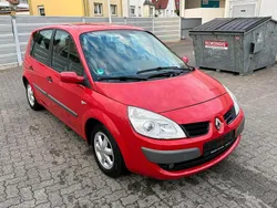 Rot Gebraucht 2006 Renault Scénic II Van / Kleinbus | 950 € (Guter Preis)