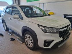 Weiß Gebraucht 2024 Suzuki SX4 Comfort SUV | 23.799 €