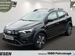 Schwarz Neu 2025 Dacia Sandero Essentiel Kleinwagen | 17.395 € (Fairer Preis)