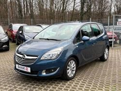 Nacht blau met Gebraucht 2017 Opel Meriva Van / Kleinbus | 7.500 € (Guter Preis)