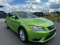Grün Gebraucht 2013 Seat Leon Reference Limousine | 6.590 € (Fairer Preis)