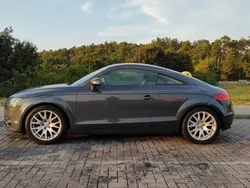 Grau Gebraucht 2009 Audi TT Sport Coupé | 6.800 € (Fairer Preis)