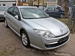 Grau Gebraucht 2008 Renault Laguna III Expression Limousine | 5.799 € (Fairer Preis)