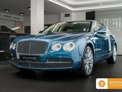 Blau Gebraucht 2015 Bentley Flying Spur Limousine | 66.900 € (Superpreis)