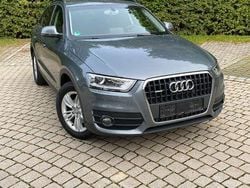 Grau Gebraucht 2011 Audi Q3 Ambiente SUV | 13.000 € (Fairer Preis)