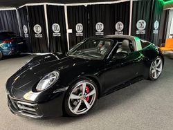 Schwarz Gebraucht 2021 Porsche 911 Targa 4S Chrono Cabrio | 169.990 € (Etwas zu teuer)