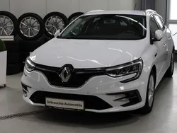 Weiß Gebraucht 2021 Renault Mégane GrandTour Kombi | 14.990 € (Fairer Preis)