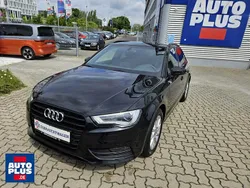 Schwarz Gebraucht 2014 Audi A3 Sportback Comfort Kombi | 10.989 € (Fairer Preis)