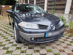 Grau Gebraucht 2008 Renault Mégane Cabriolet Dynamique Cabrio | 3.750 € (Teuer)