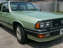 Grün Gebraucht 1982 Audi 200 Limousine | 12.000 €