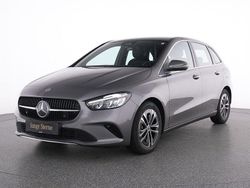 Grau Gebraucht 2024 Mercedes B180 Progressive Van / Kleinbus | 30.965 € (Guter Preis)