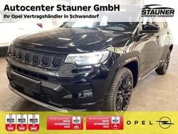 Solid schwarz metallic (metallic) Gebraucht 2024 Jeep Compass SUV | 23.480 € (Superpreis)