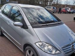 Silber Gebraucht 2007 Mercedes A180 Classic Van / Kleinbus | 2.300 € (Fairer Preis)