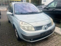 Silber Gebraucht 2004 Renault Scénic II Van / Kleinbus | 899 € (Superpreis)