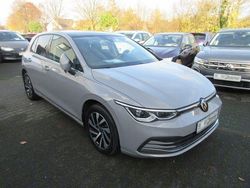 Grau Gebraucht 2021 VW Golf Style Limousine | 24.900 € (Teuer)