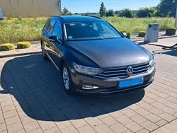 Schwarz Gebraucht 2020 VW Passat Business Kombi | 22.200 € (Guter Preis)