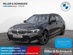 Black sapphire Gebraucht 2024 BMW 330 M Sport Kombi | 41.750 € (Superpreis)