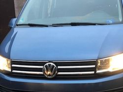 Blau Gebraucht 2016 VW Caravelle Van / Kleinbus | 21.000 € (Fairer Preis)