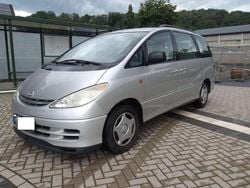 Silber Gebraucht 2003 Toyota Previa Van / Kleinbus | 6.500 €