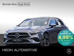 Grau Gebraucht 2024 Mercedes A180 Progressive Limousine | 27.990 € (Guter Preis)