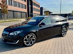 Schwarz Gebraucht 2016 Opel Insignia OPC Kombi | 12.500 € (Etwas zu teuer)