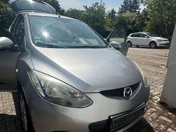 Silber Gebraucht 2009 Mazda 2 Dynamic Limousine | 4.500 € (Fairer Preis)