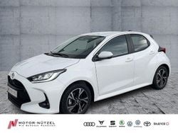 Weiß Neu 2025 Toyota Yaris Hybrid Limousine | 21.960 € (Superpreis)