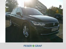 Deep black perleffekt Gebraucht 2024 VW Tiguan Move SUV | 31.430 € (Guter Preis)