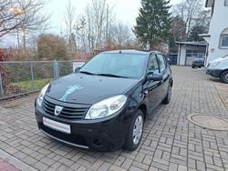 Schwarz Gebraucht 2010 Dacia Sandero Limousine | 1.990 € (Fairer Preis)