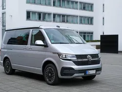 Silber Gebraucht 2023 VW T6.1 California Van | 61.500 € (Teuer)