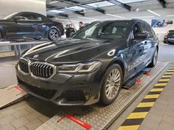 Black sapphire metallic Gebraucht 2022 BMW 530e M Sport Kombi | 39.830 € (Fairer Preis)