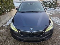 Blau Gebraucht 2016 BMW 220 Active Tourer Van / Kleinbus | 9.299 € (Guter Preis)