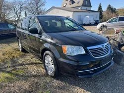 Schwarz Gebraucht 2014 Lancia Voyager Silver Van / Kleinbus | 9.400 € (Fairer Preis)