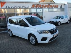 Weiß Gebraucht 2022 Renault Kangoo Equilibre Van / Kleinbus | 19.900 € (Fairer Preis)