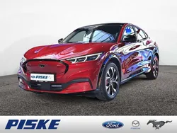 Rot Neu 2025 Ford Mustang Mach-E Extended Range SUV | 58.500 € (Etwas zu teuer)