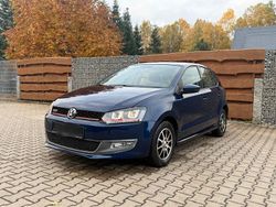 Blau Gebraucht 2009 VW Polo Limousine | 3.399 € (Etwas zu teuer)