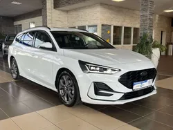 Weiß Gebraucht 2023 Ford Focus ST-Line X Kombi | 21.900 € (Guter Preis)