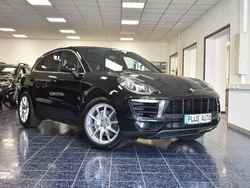 Tiefschwarz Gebraucht 2014 Porsche Macan S SUV | 35.870 € (Fairer Preis)