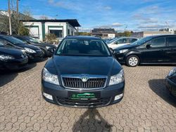 Grau Gebraucht 2009 Skoda Octavia Ambiente Kombi | 4.390 € (Superpreis)