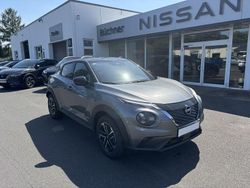 Grau Neu 2025 Nissan Juke N-Connecta SUV | 31.990 € (Teuer)
