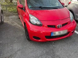 Rot Gebraucht 2009 Toyota Aygo Kleinwagen | 4.100 € (Fairer Preis)