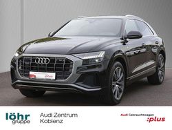 Mythosschwarz metallic Gebraucht 2022 Audi Q8 Ambiente SUV | 62.980 € (Fairer Preis)