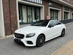 Weiß Gebraucht 2019 Mercedes E220 AMG Coupé | 30.990 € (Guter Preis)