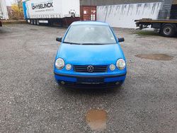 Blau Gebraucht 2002 VW Polo Comfortline Limousine | 1.790 € (Fairer Preis)