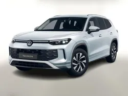 Oyster silver metallic Neu 2025 VW Tayron IQ Drive SUV | 48.595 € (Superpreis)