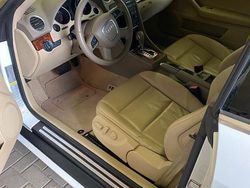 Weiß Gebraucht 2008 Audi A4 Cabriolet S-Line Cabrio | 11.100 € (Fairer Preis)